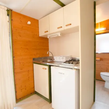 Relax Ge Campsite Montras