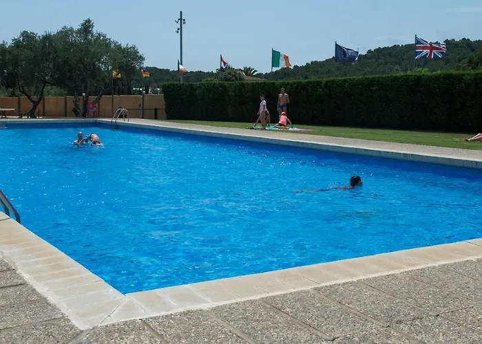 Camping Relax Ge Montrás